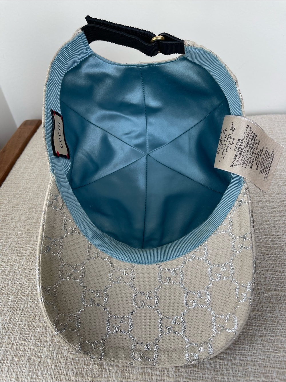 Stunning Gucci Beige Monogram Baseball Cap - Picture 5 of 11